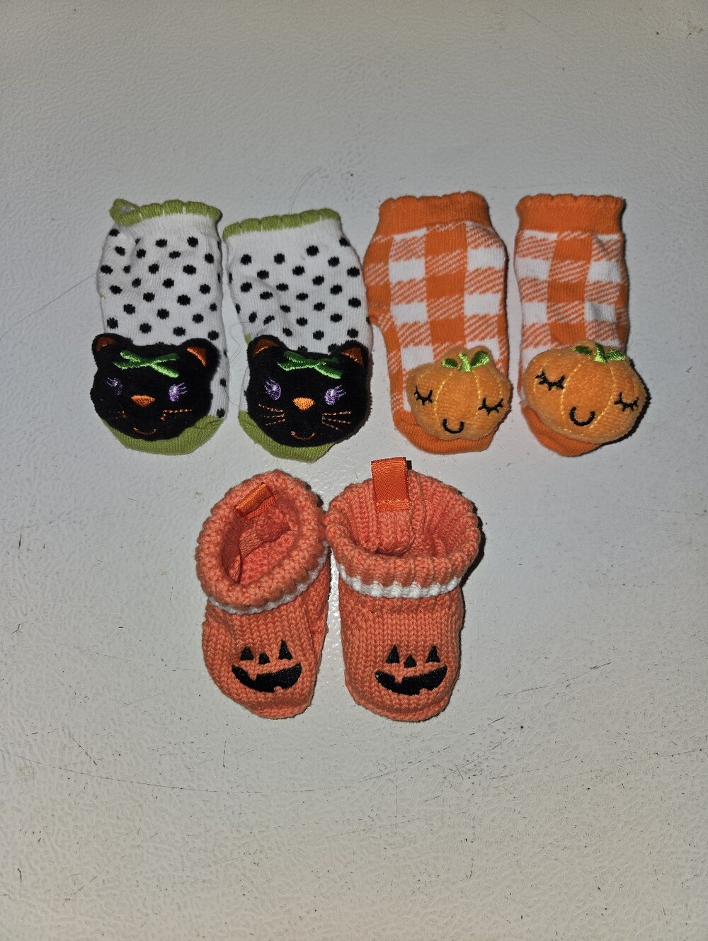 Baby Halloween Rattle Socks & Pumpkin Booties Lot